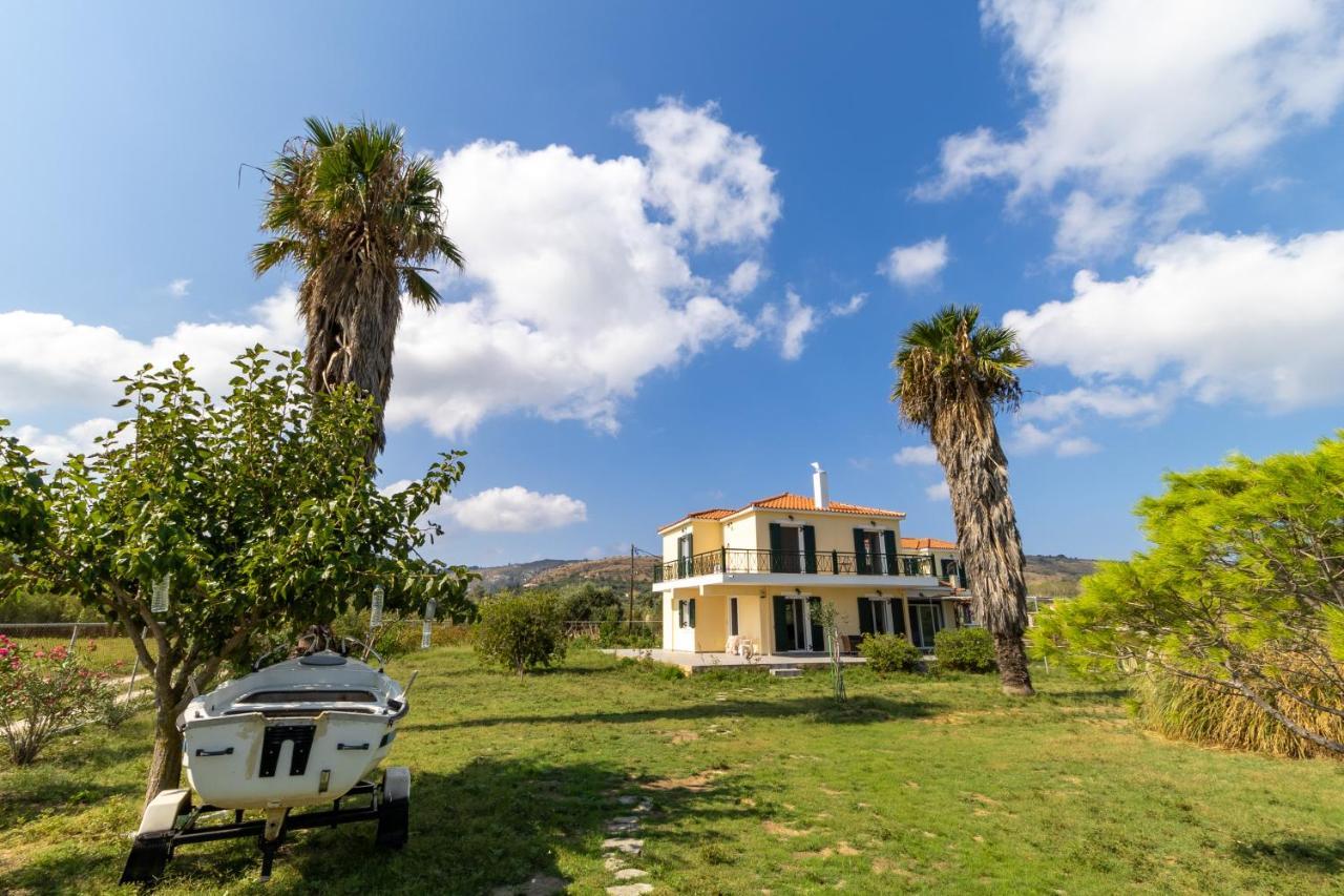 Villa Virginia Lixoúri Eksteriør bilde